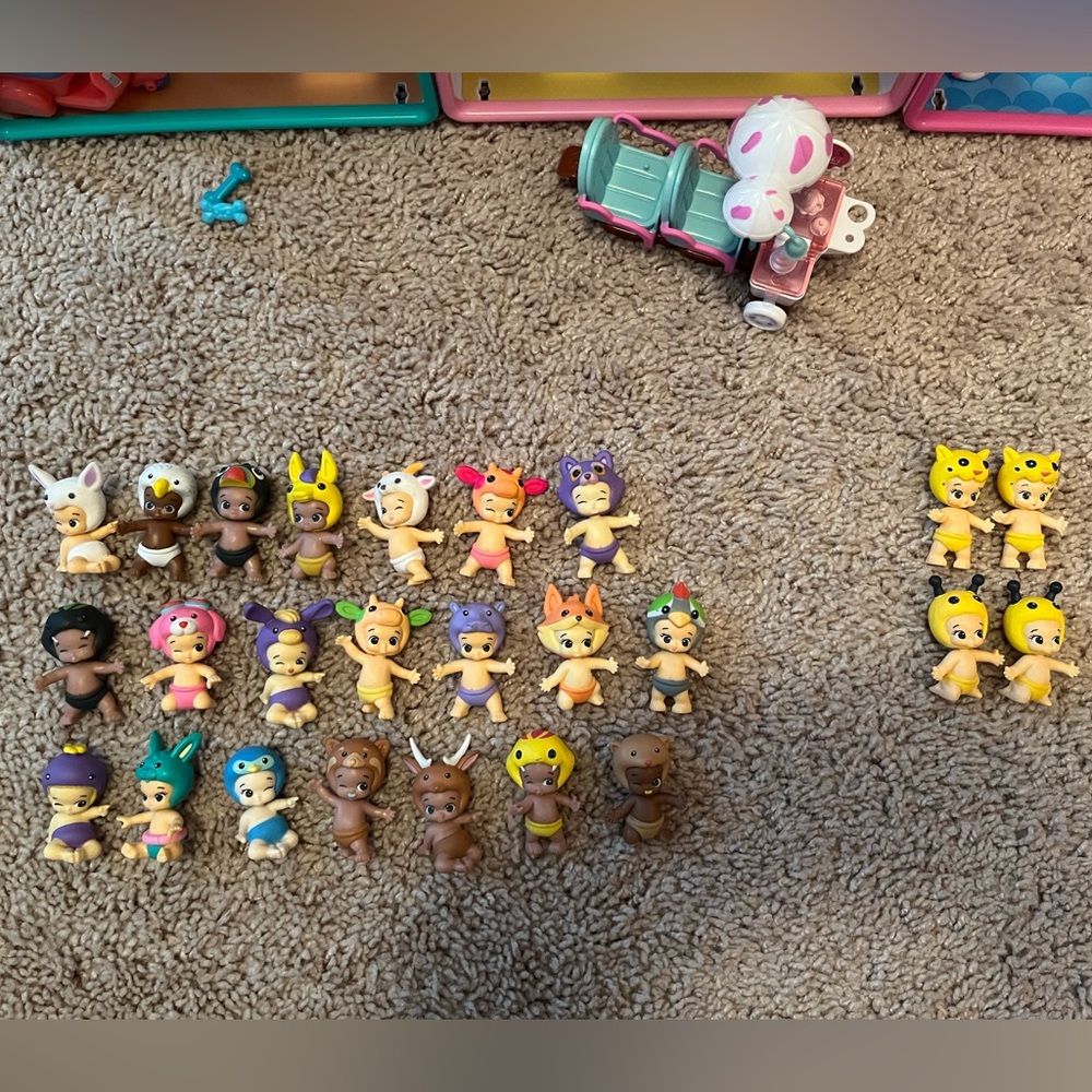 Twozies - Picture 2 of 5